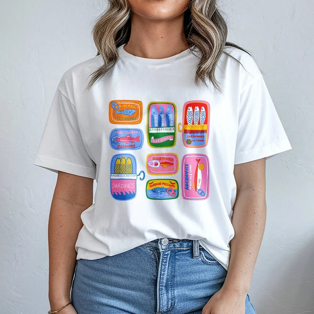 Model wearing a white t-shirt with a Portuguese sardine tin print